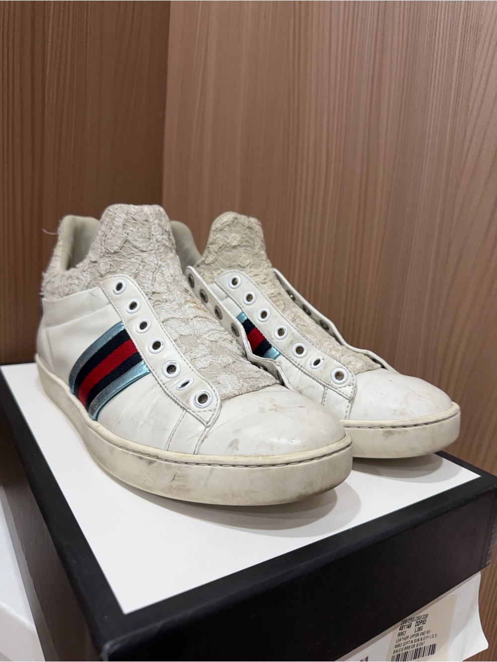 Gucci Ace Sneakers White Leather Lace Slip On Web Stripe Floral Lace 38 - Picture 2 of 5